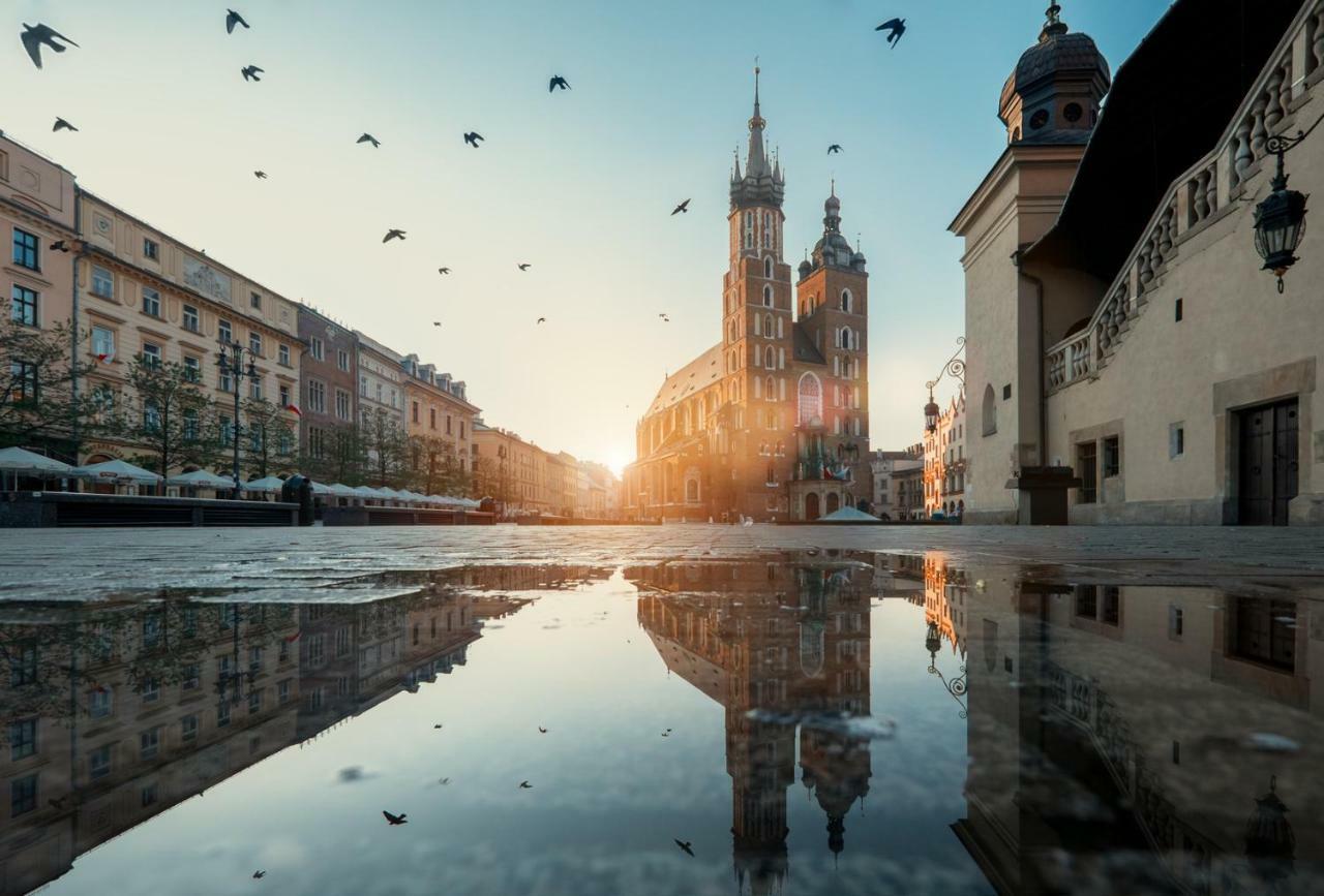 Leo Apartments Main Square Cracovia Exterior foto