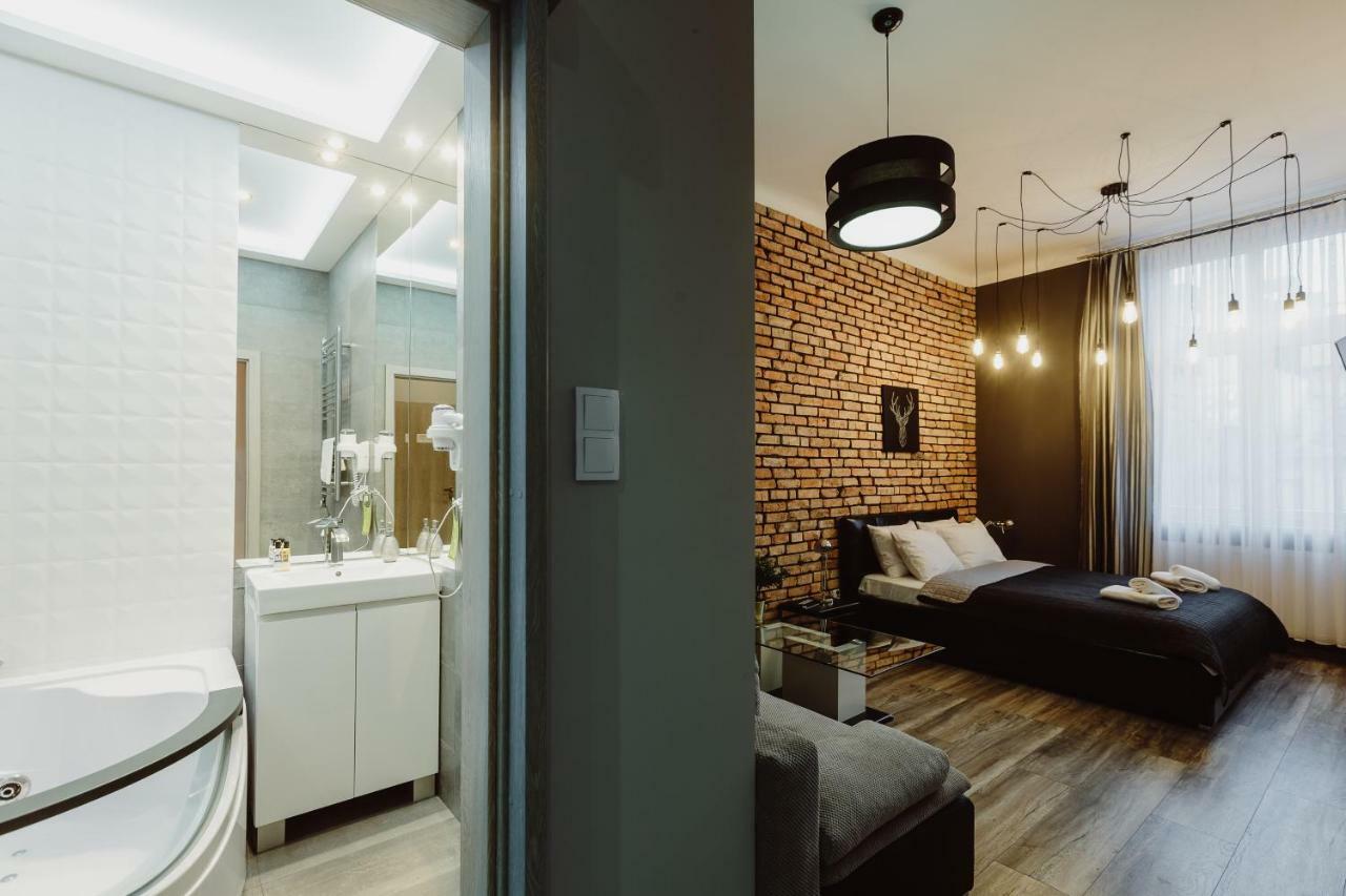 Leo Apartments Main Square Cracovia Exterior foto