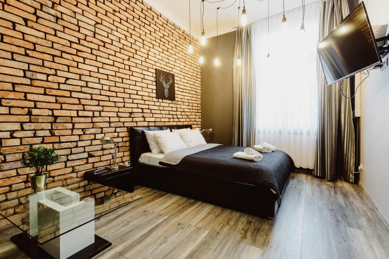 Leo Apartments Main Square Cracovia Exterior foto